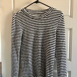 Everlane Striped Black and White Ribbed Tee